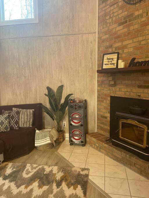 Modern Home Near Lake W Hottub, Game Room, Fireplace Albrightsville Dış mekan fotoğraf
